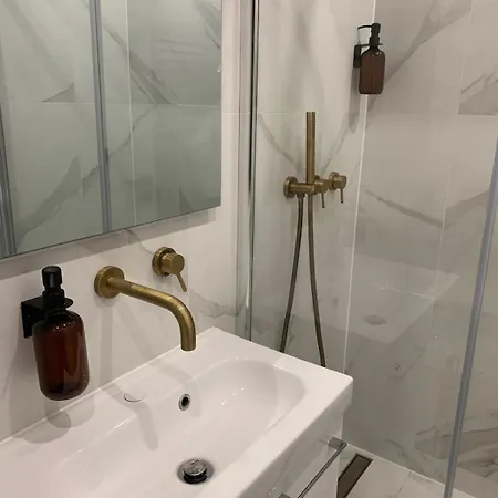 Nouveau Sacre Coeur 4 Apartamento *
